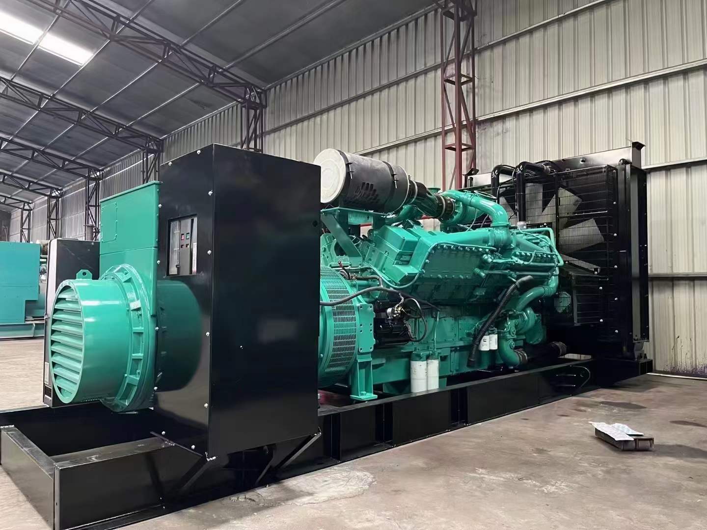 宁河如何降低 800kW 柴油发电机输出电流的波动？