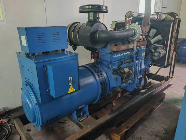 宁河100kW柴油发电机组使用多级机油有哪些优缺点？